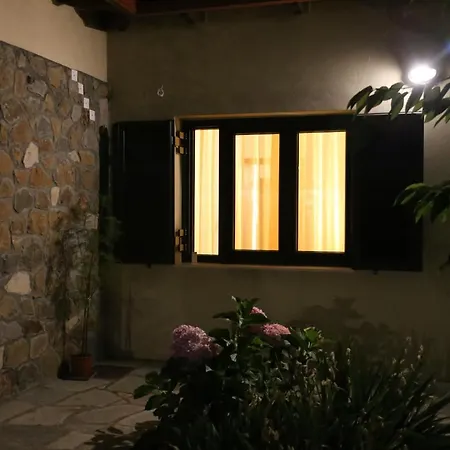 Boletus Mushroom Holiday home Gardiki
